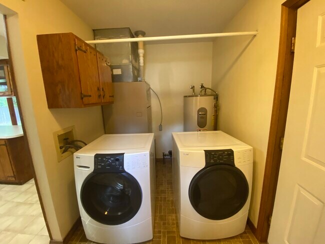 Laundry - 205 Carrie Ave