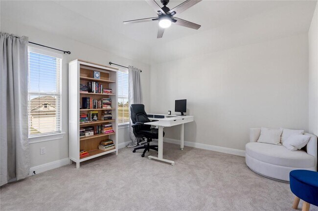 Building Photo - 156 Janelle Ln