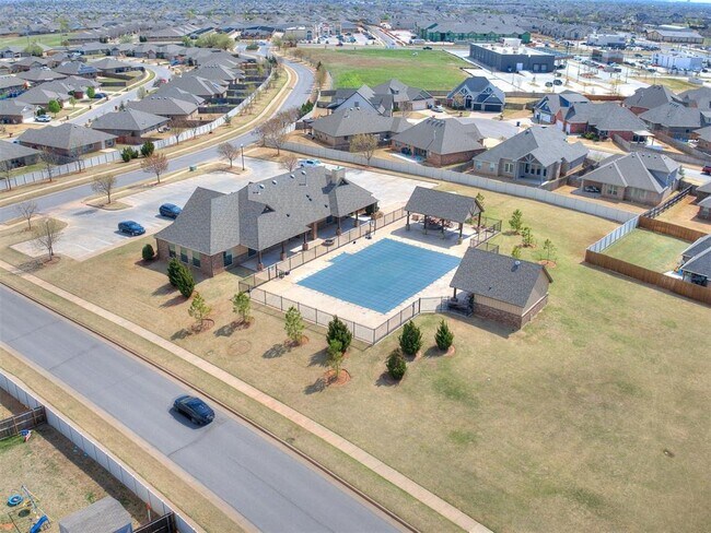 Building Photo - 3112 NW 184th Terrace