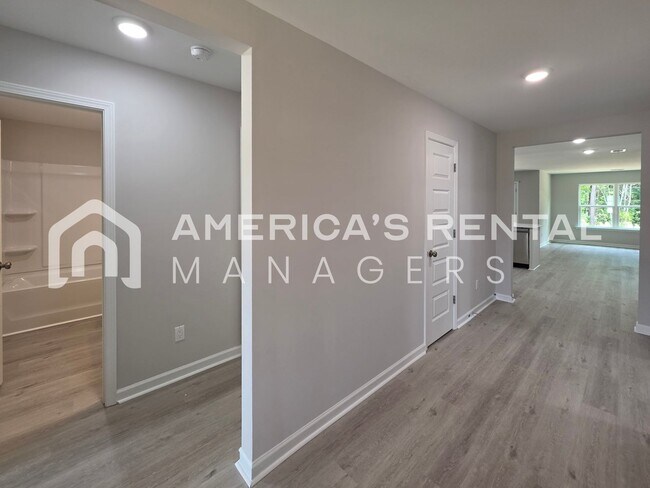 Building Photo - New Construction Home for Rent!