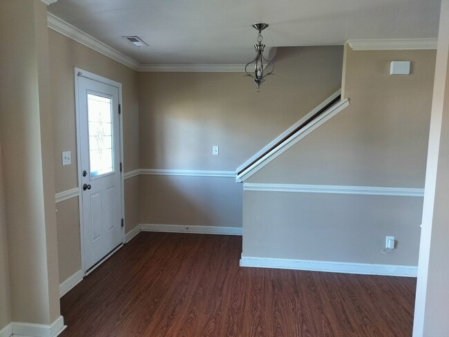 Building Photo - Ready in Raeford