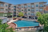 Building Photo - Southline