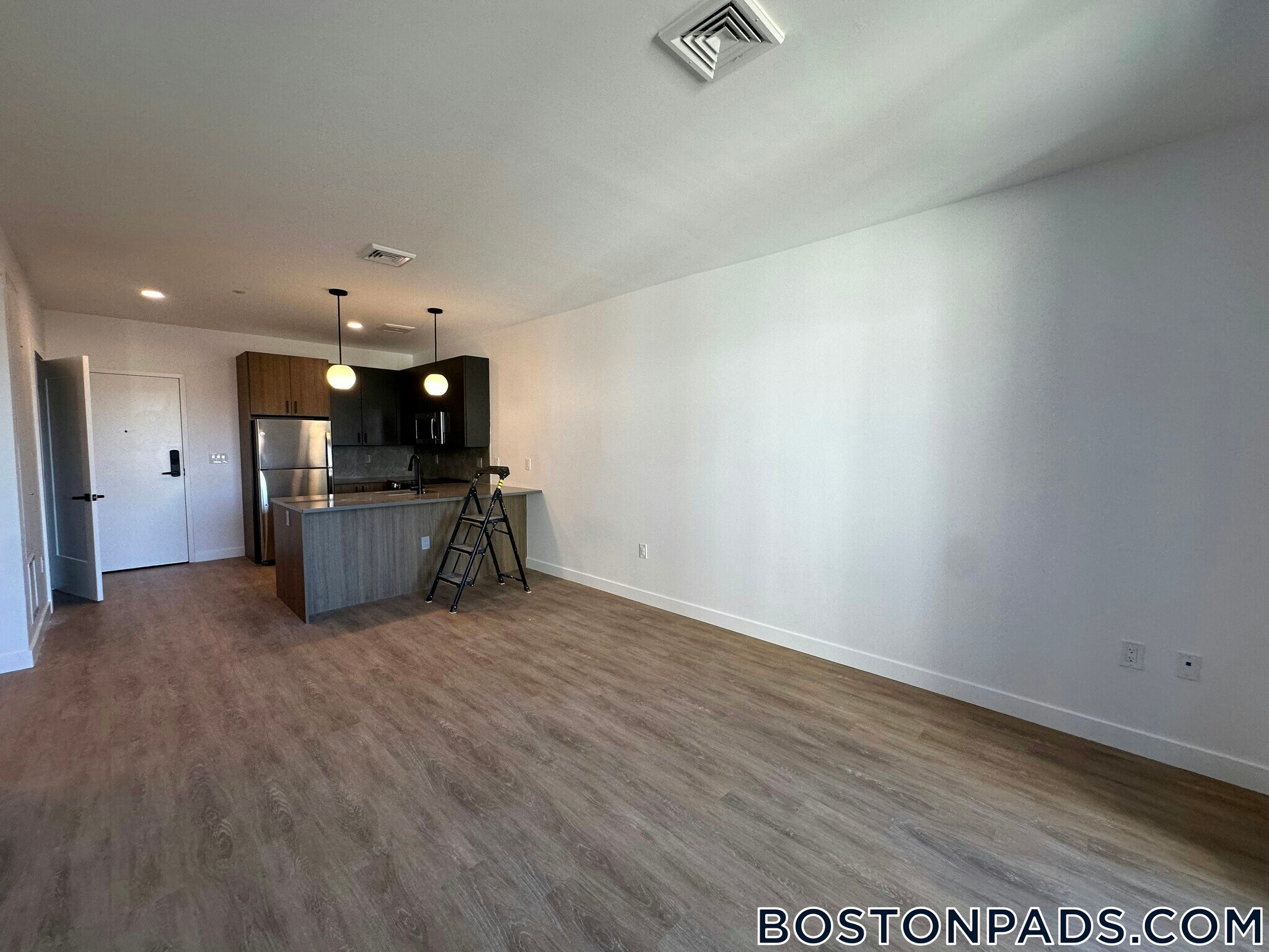 Building Photo - 199 Gardner St