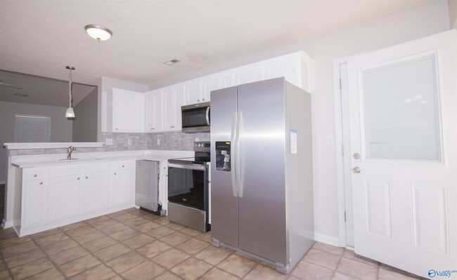 Building Photo - 109 Sandy Hollow Dr NW