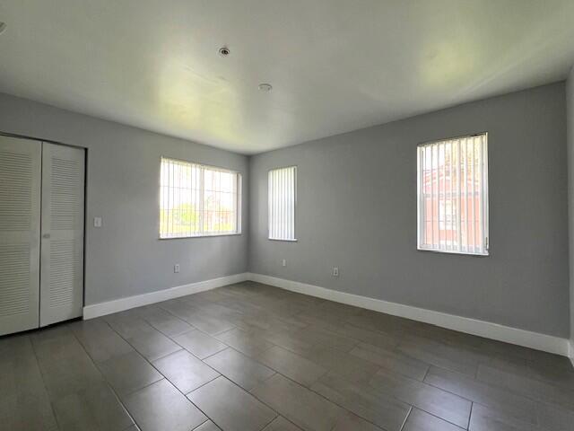 Building Photo - 7904 Sonoma Springs Cir