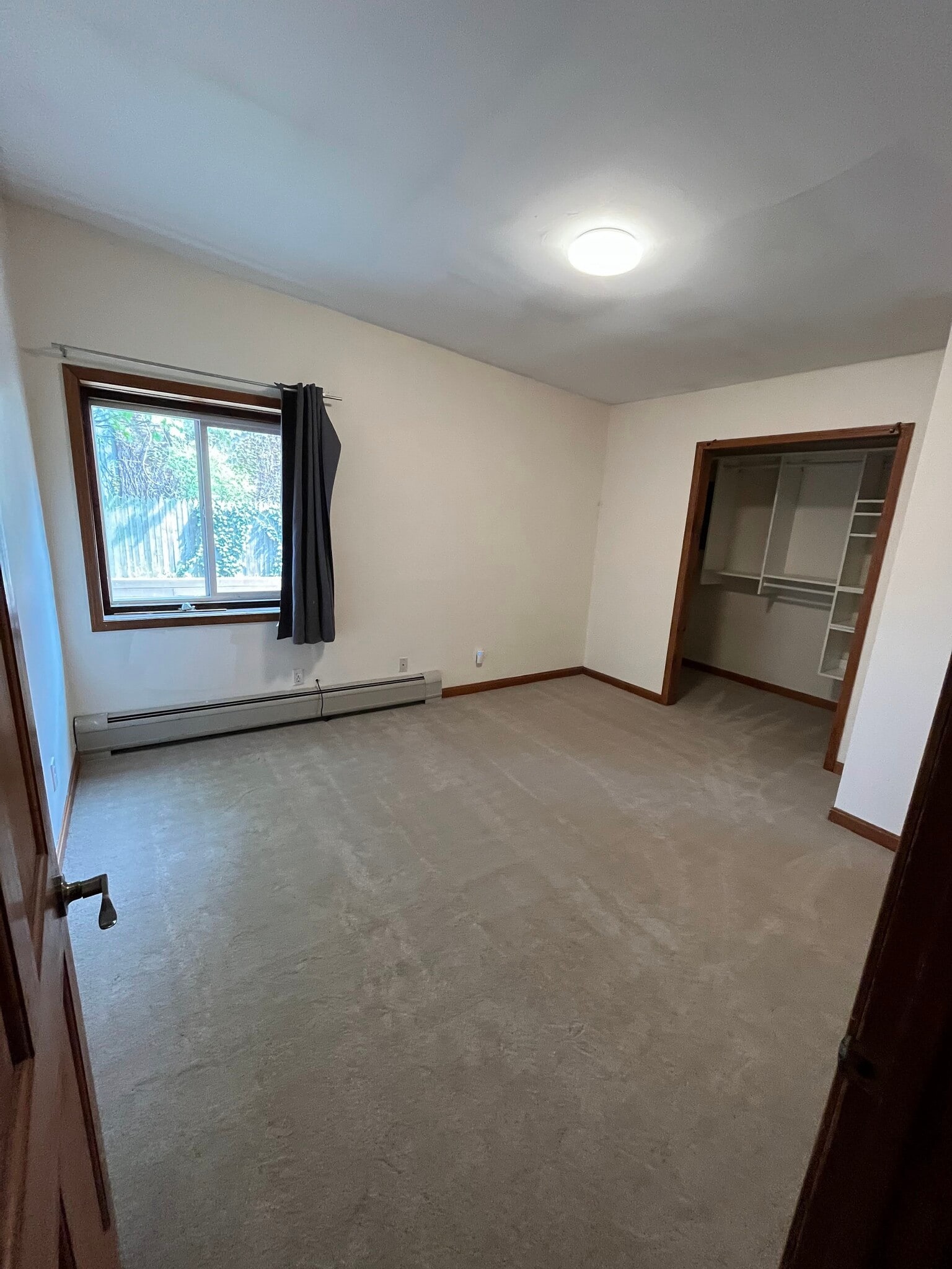 Main Bedroom 1 - 365 Hamilton St