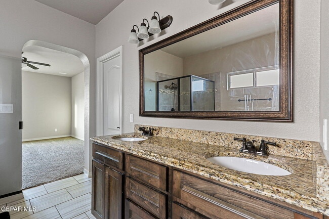 Building Photo - 14933 Jerry Armstrong Ct