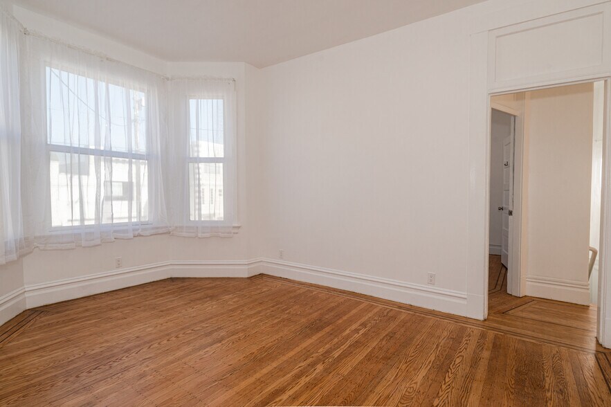 Building Photo - 237 Balboa St