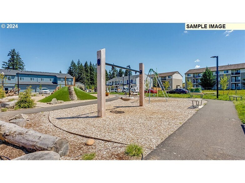 Building Photo - 10440 NE 120th Pl