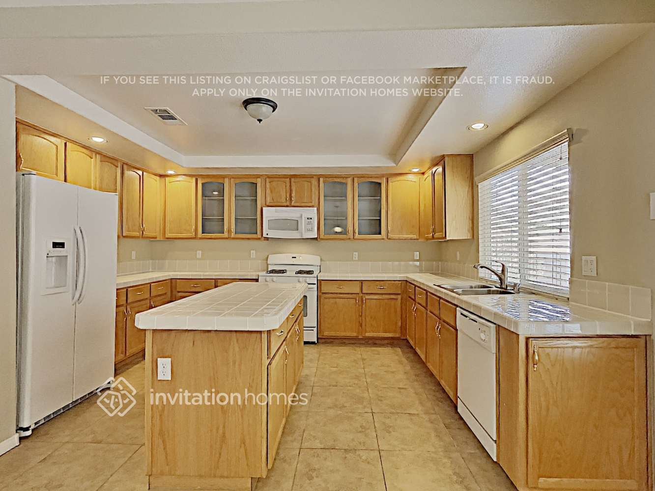 Building Photo - 557 Leap Frog Ave