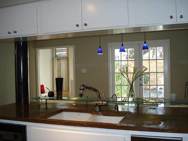 Building Photo - 4502 Medinah Pl