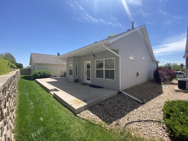 Building Photo - 5259 W 9th St Dr
