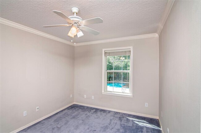Building Photo - 12979 Trail Hollow Dr