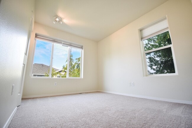Building Photo - Astounding Condo  End Unit, Garage include...