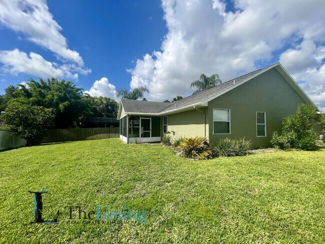 Building Photo - 444 Long Pine Dr