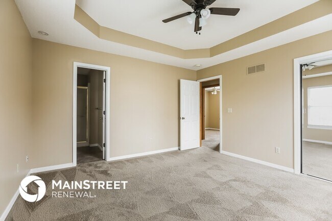 Building Photo - 1708 Stasi Ave