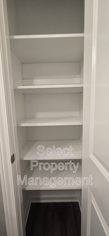 Building Photo - 4903 Whittlebury Dr