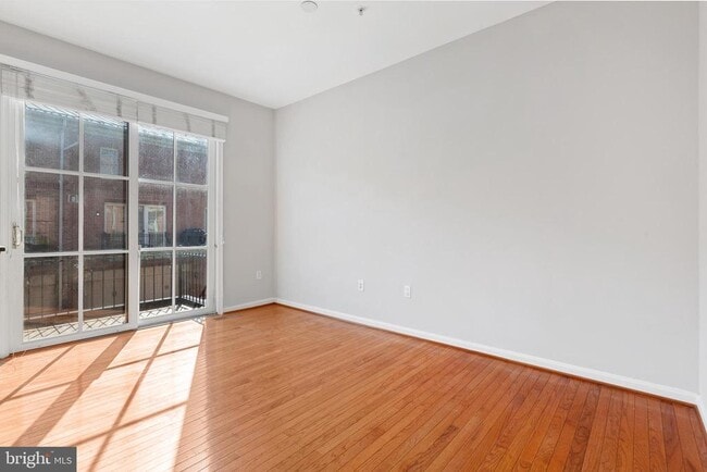 Building Photo - 2319 Boston St