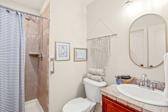 Building Photo - 4181 N Rolling Meadows Dr