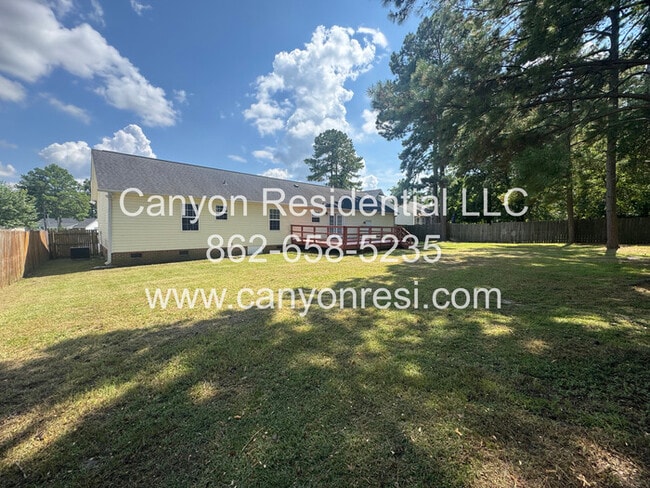 Building Photo - 815 Turkey Ridge Dr