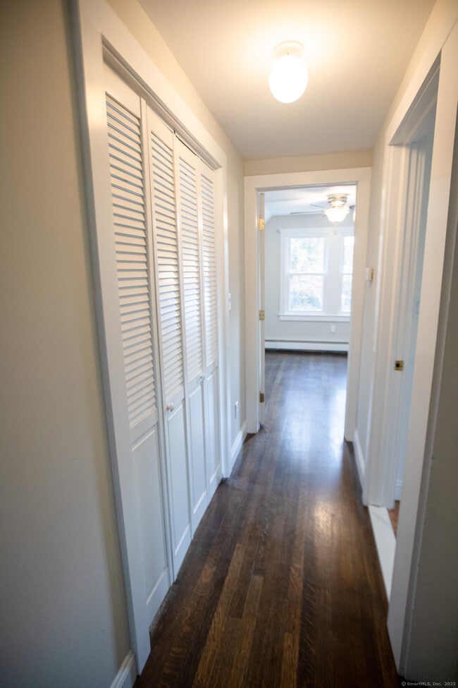 Building Photo - 93 Bailey Rd