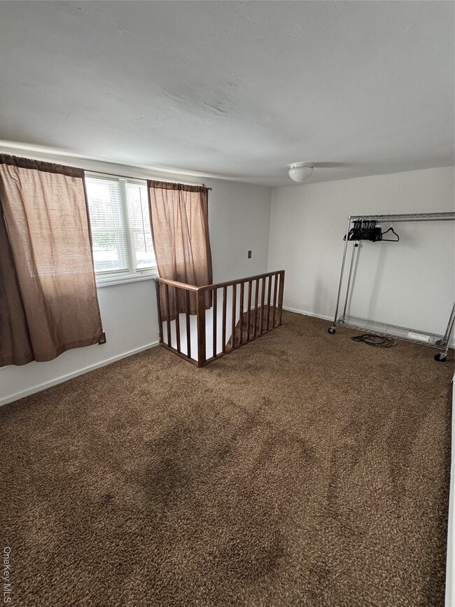 Building Photo - 523 Fostertown Rd