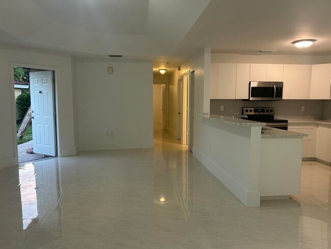 Building Photo - 9201 NW 55th St