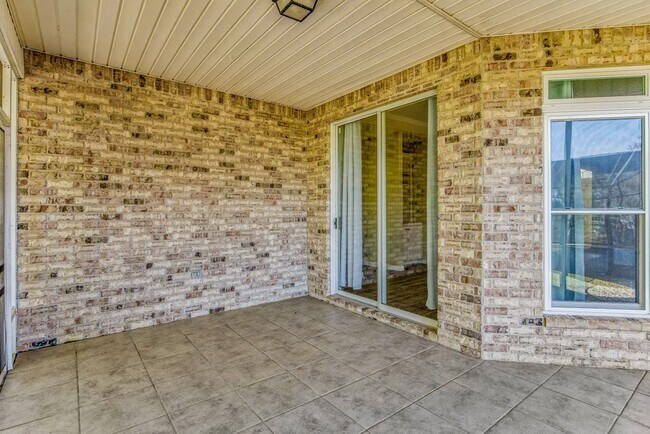 Building Photo - 3377 Marcus Pointe Blvd