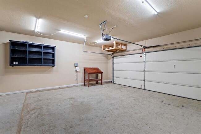 Building Photo - 16436 Vescovo Ln