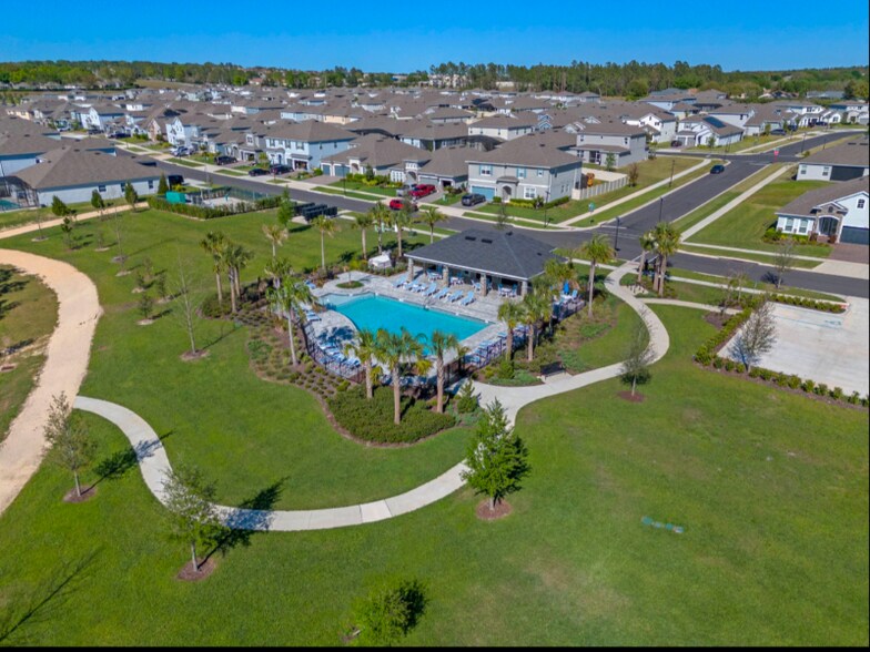 Building Photo - 4402 Davos Dr