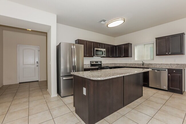 Building Photo - 4621 E Fire Opal Ln