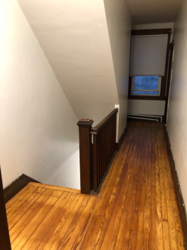Building Photo - 700 Airbrake Ave
