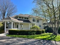 Building Photo - 172 Umpawaug Rd