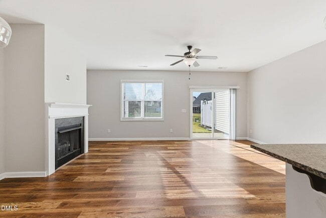 Building Photo - 759 Putney Hl Rd