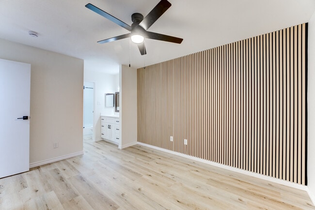 Building Photo - 18511 Egret Bay Blvd