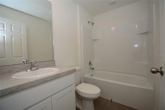 Building Photo - 157 Belleaire Dr