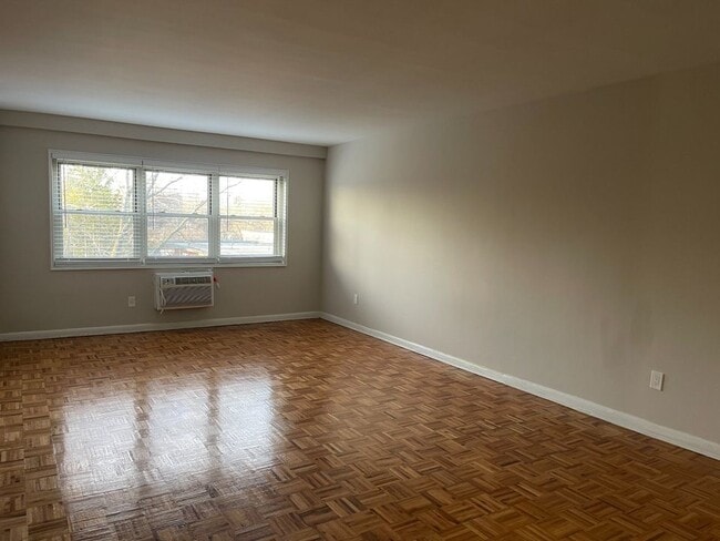 Building Photo - 25 Fairmount