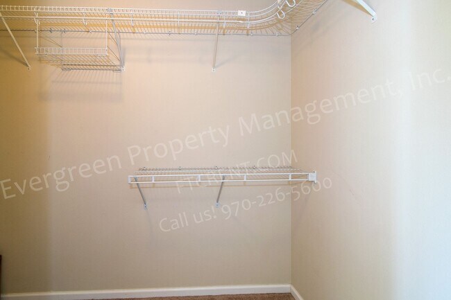 Building Photo - 3565 Windmill Dr