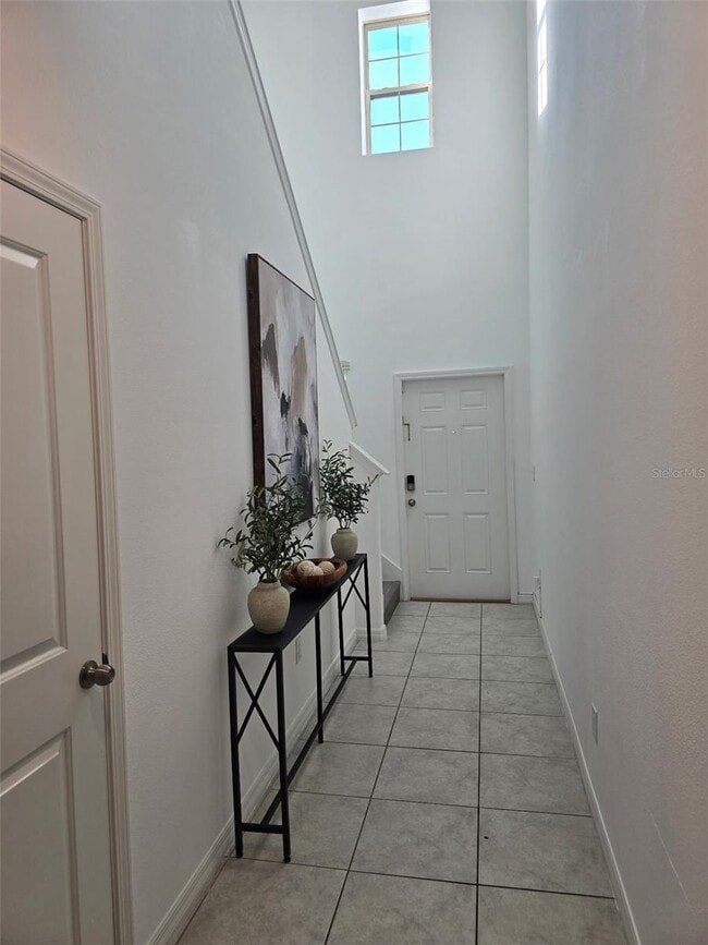 Building Photo - 5213 Dandelion St