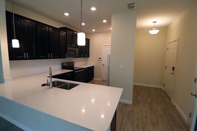 Building Photo - 291 Muscogee Ln