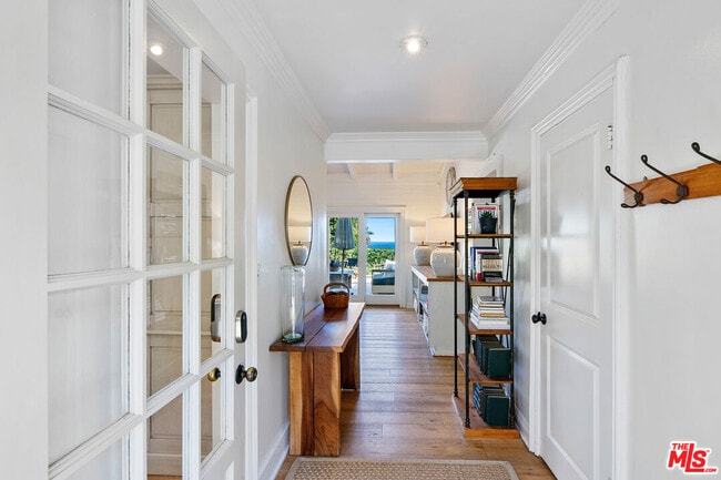 Building Photo - 26887 Sea Vista Dr