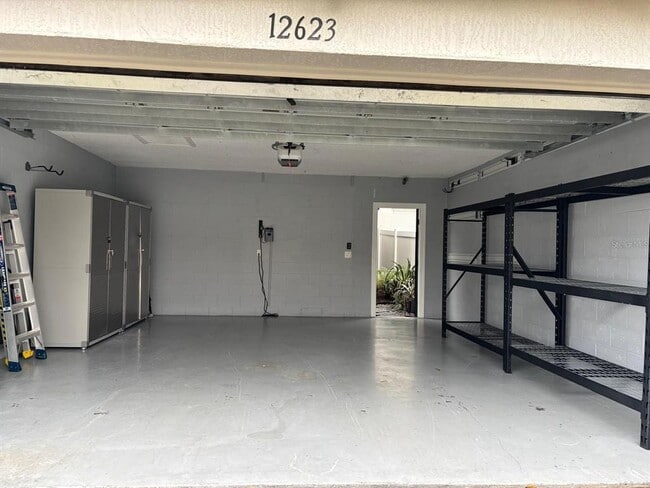 Building Photo - 12623 Langstaff Dr