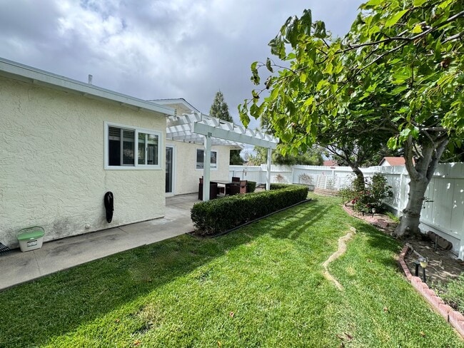 Building Photo - +55 Community, 2 BD with AC