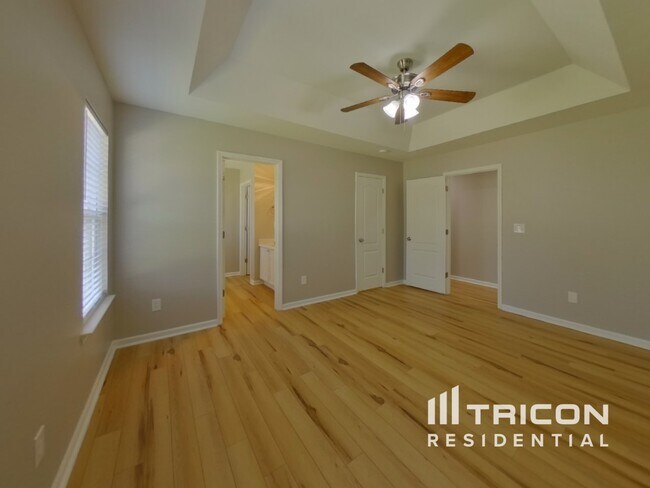 Building Photo - 6821 Parkers Crossing Dr