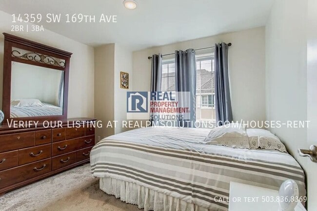 Building Photo - 14359 SW 169th Ave
