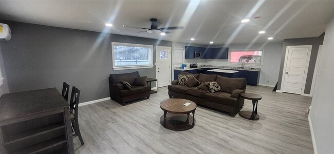 Building Photo - 5280 Atwell Ln