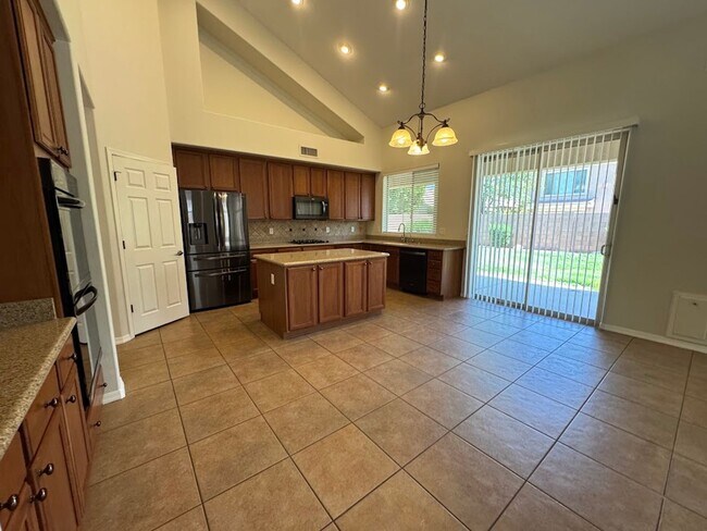 Building Photo - **Move-In Special** BEAUTIFUL 4 BEDROOM 3 ...