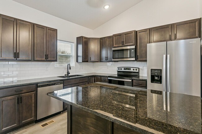 Building Photo - 5115/17 S Chase Ave