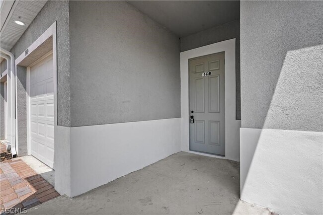 Building Photo - 656 Grant