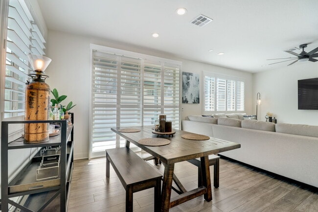 Building Photo - 3251 Crecida Way